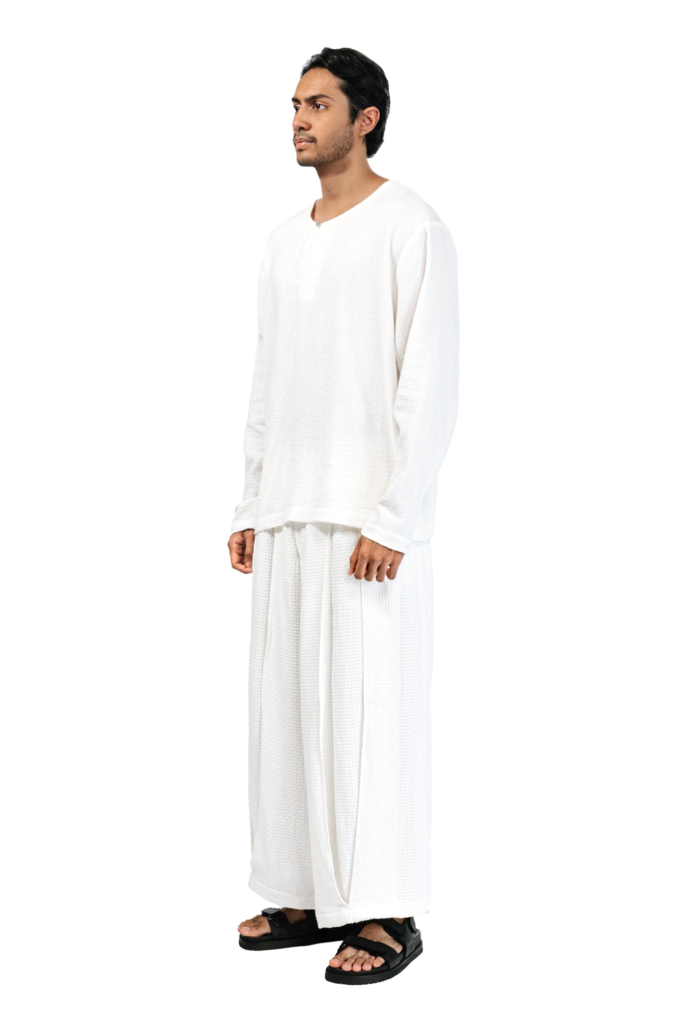 Mostag Pant