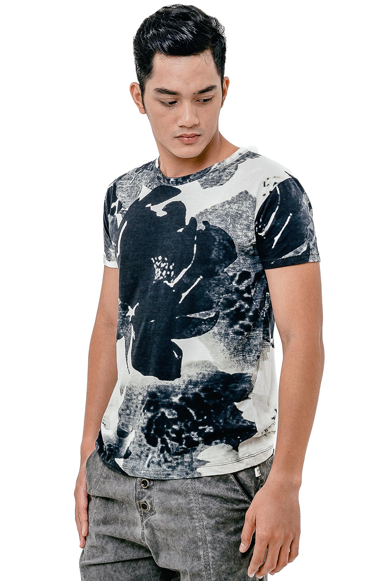 Biasa Cotton T-Shirt