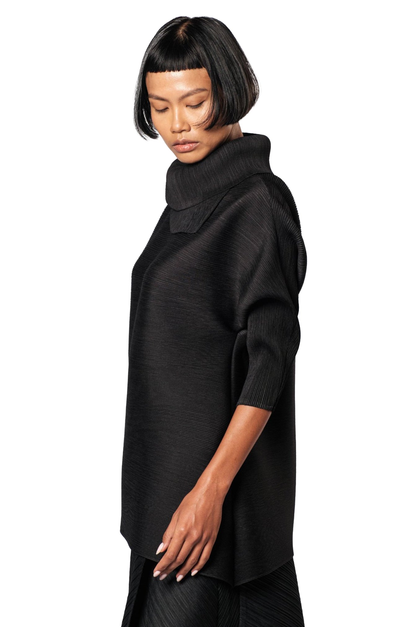Manureva Pleats Top
