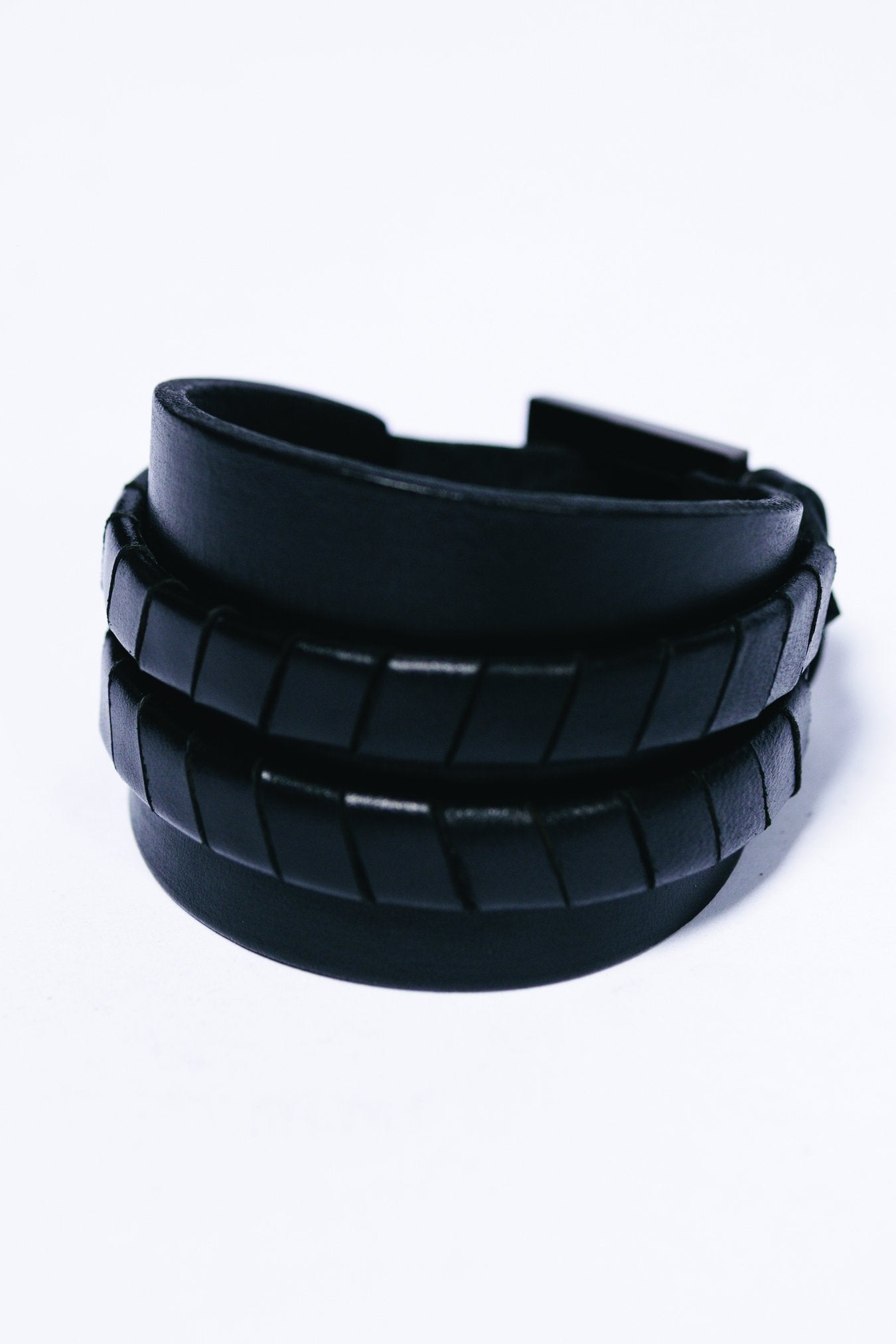 Libere Leather Bracelet - Gingersnap Bali