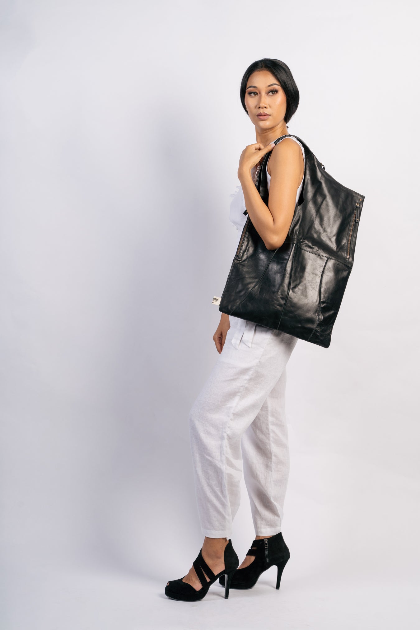 Chimaya Leather Bag