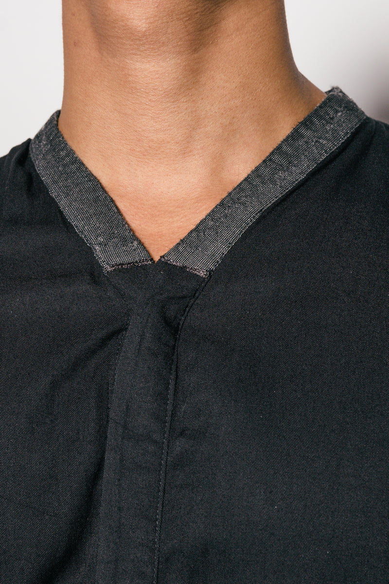 Biwa V-neck Shirt