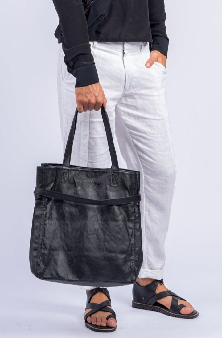 Saoni Leather Bag